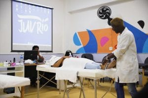 Casa da Juventude do Centro - Laryssa Lomenha JUVRio