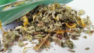 maconha-sintetica-k2-spice-legal-high-fuja-dessa