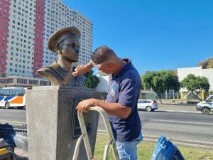 52953178548_daf99481c3_o-300x225