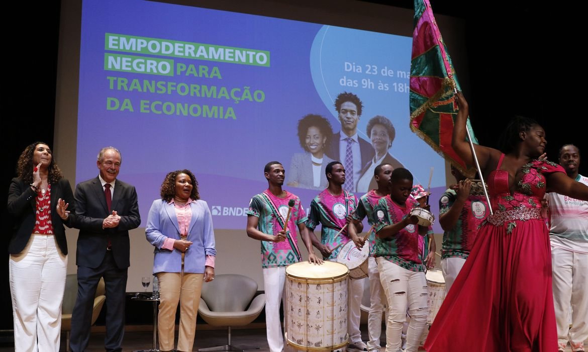 BNDES anuncia fundo de R$ 20 milhões para o Cais do Valongo, região portuária do Rio