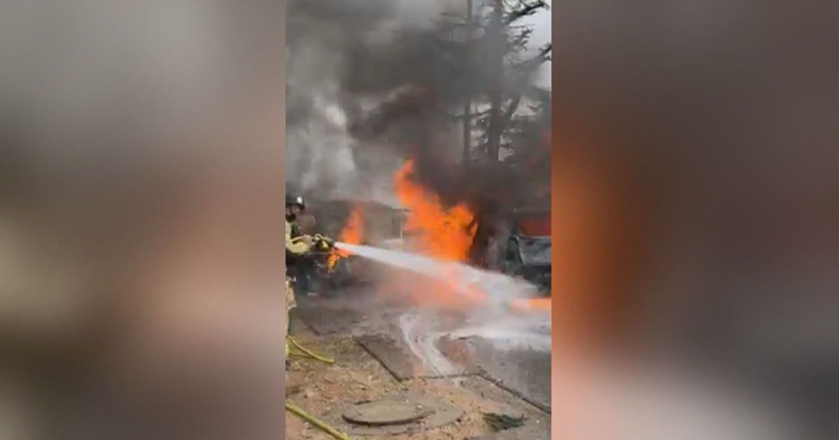 Conflito entre EUA, Israel e Irã se intensifica, resultando em ataques e mortes na região do Oriente Médio