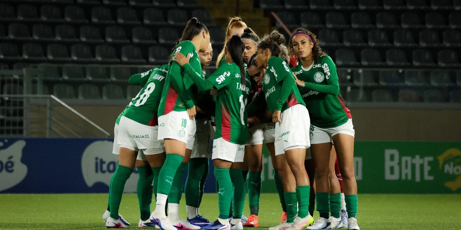 Palmeiras vence Botafogo e se aproxima da liderança no Campeonato Brasileiro Feminino