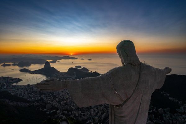 Governo do estado publica R$ 12,4 milhões em patrocínios mesmo após anúncio de redução de gastos