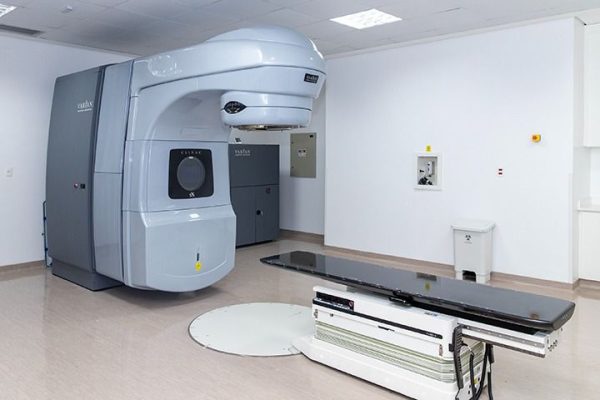 Teresópolis inaugura acelerador linear de radioterapia para tratamento contra o câncer