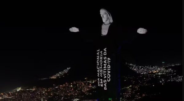 Projeção em homenagem às vítimas da Covid-19 é realizada no Cristo Redentor e Centro Cultural do Ministério da Saúde