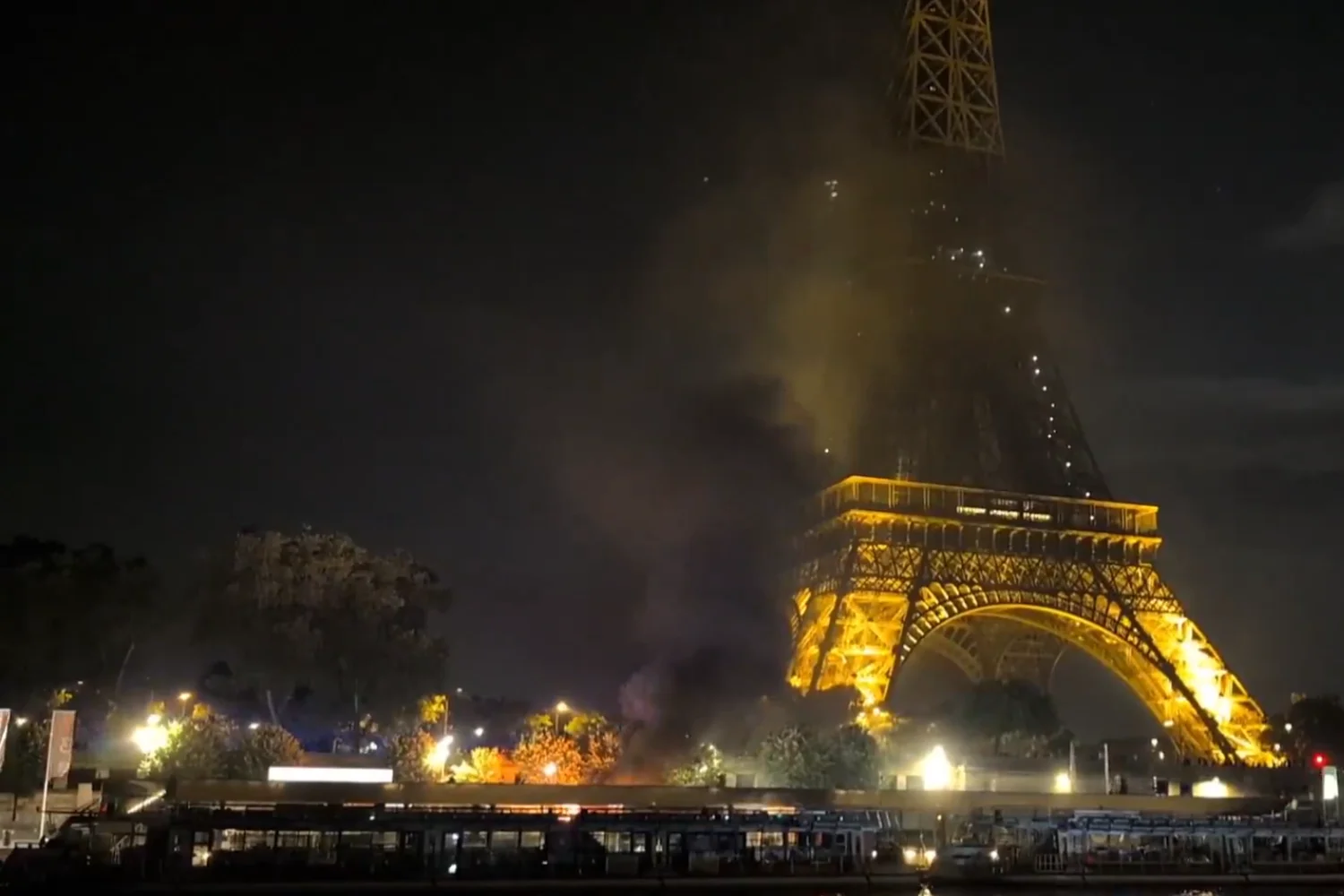 Confrontos em Paris: Polícia prende 283 pessoas após quebra-quebra na festa do PSG