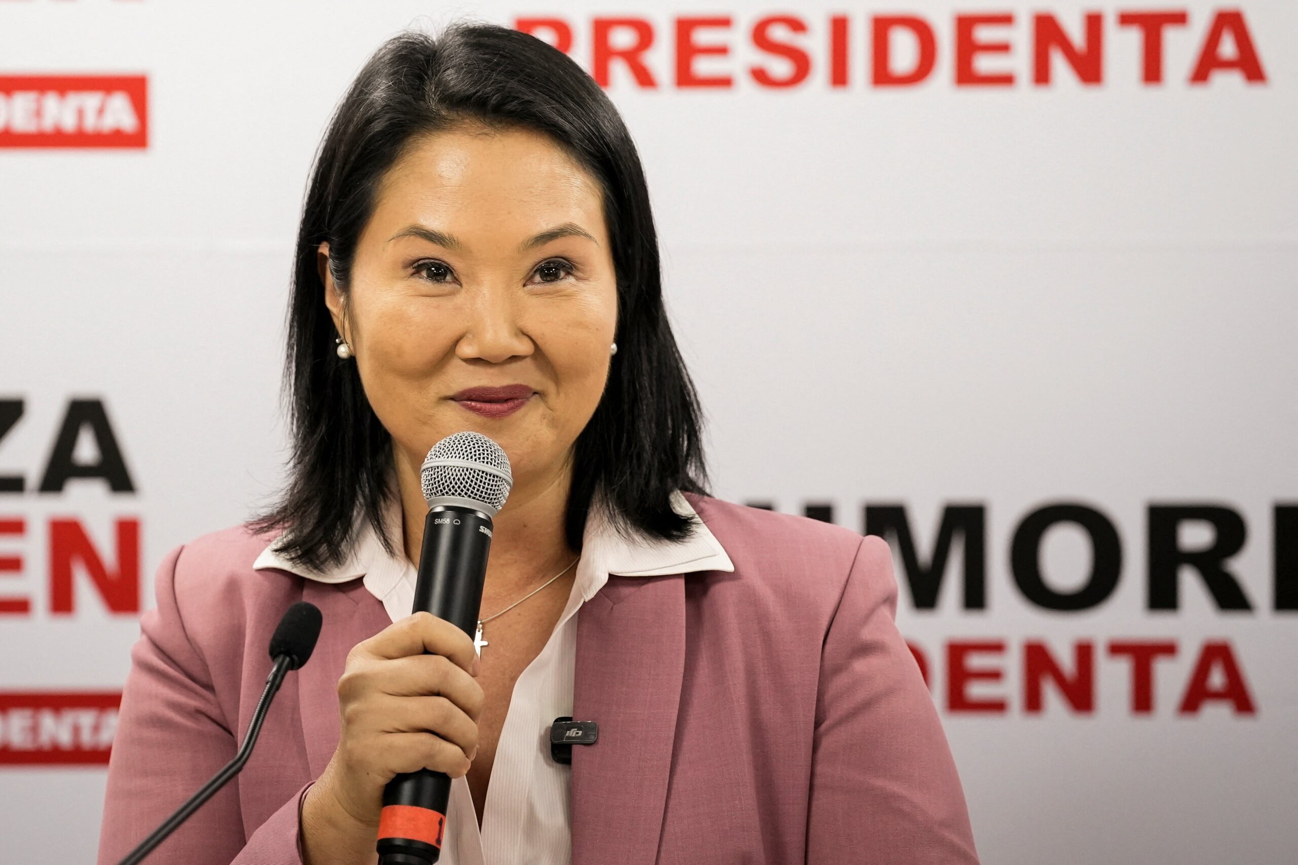 Keiko Fujimori vence eleições presidenciais no Peru após segundo turno polarizado