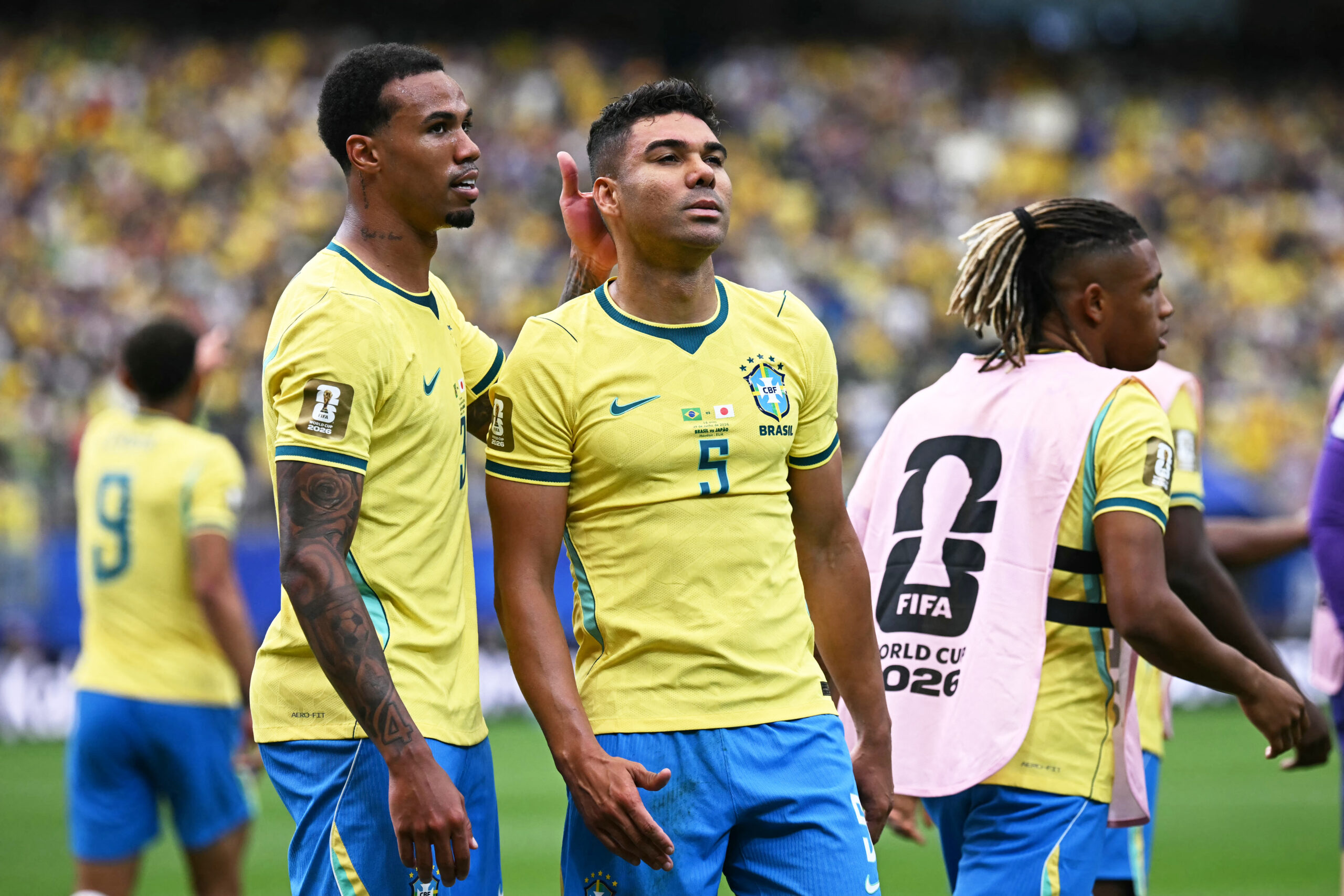 Casemiro destaca união do time brasileiro na virada e classificação para as oitavas da Copa do Mundo