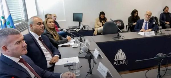 Justiça do Rio suspende Comissão da Alerj que investiga os gastos públicos, incluindo os do Judiciário