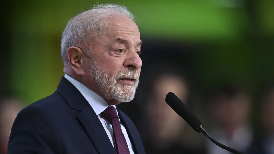 Lula Prioriza Defesa Nacional e Terras Raras em Possível Quarto Mandato