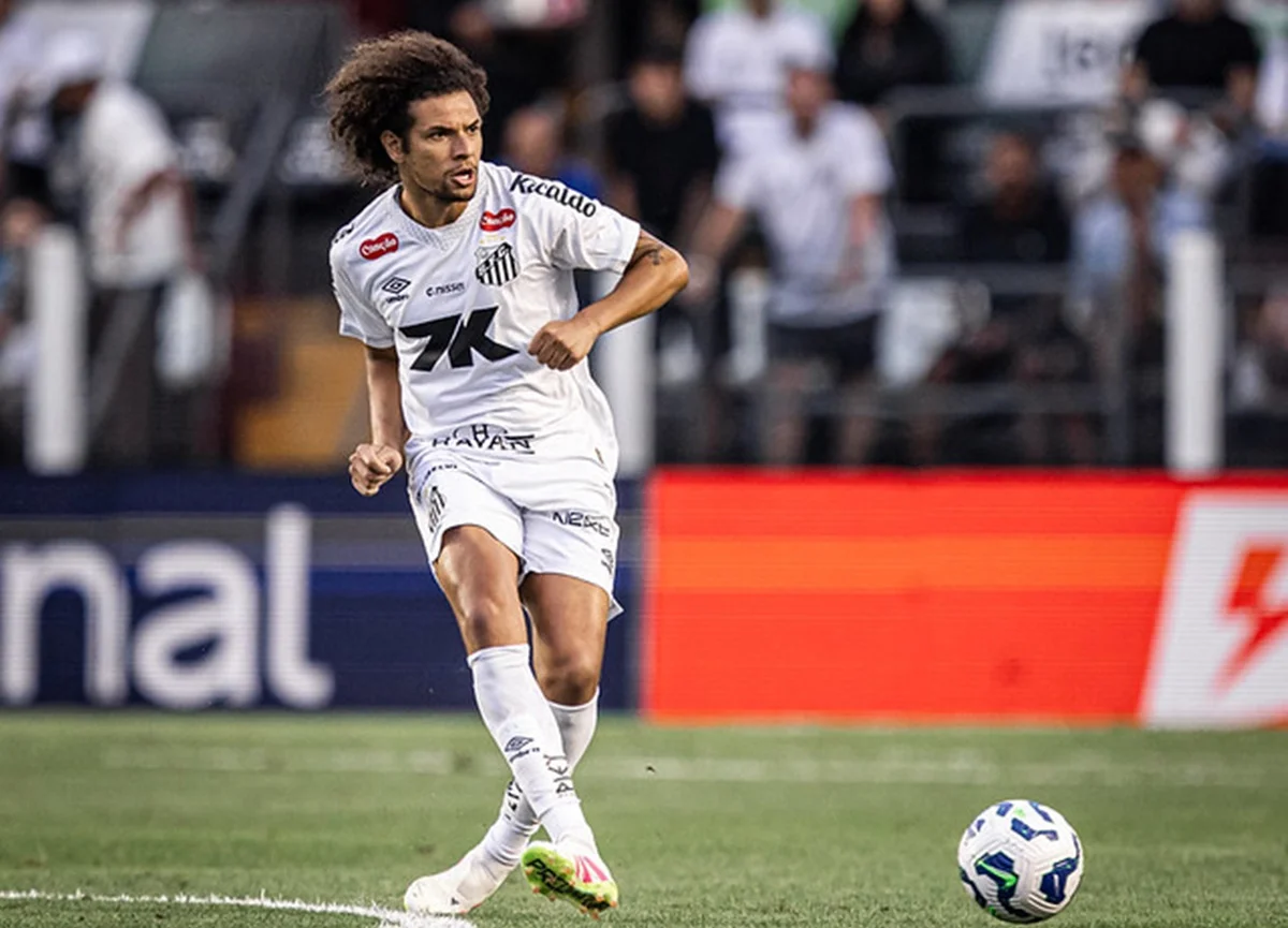 Willian Arão Brilha na Vitória do Santos sobre o Atlético-MG na Sul-Americana
