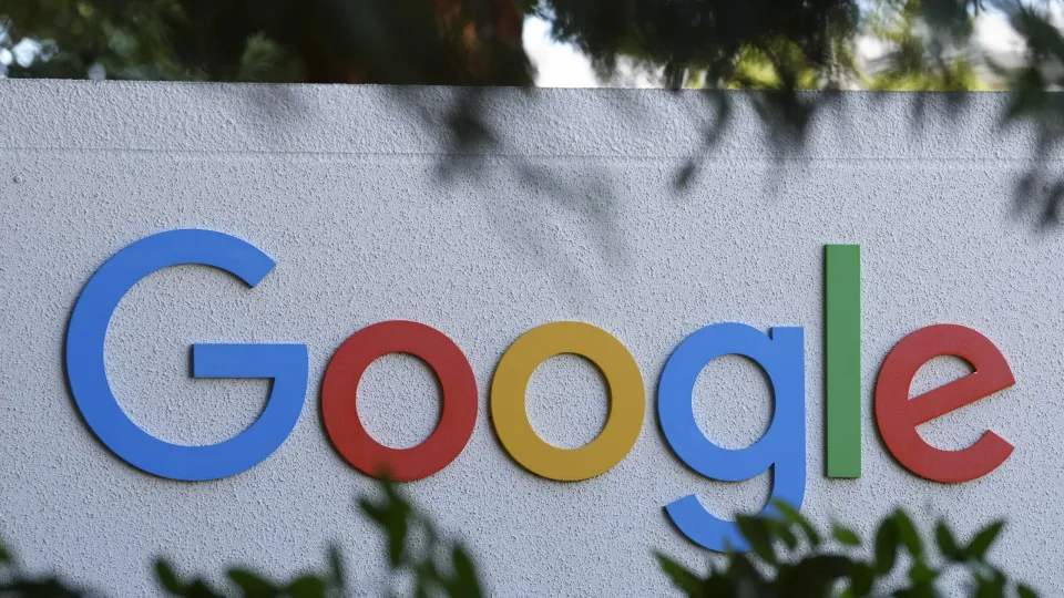 Tribunal dos EUA Opta por Regular Negócio de Publicidade do Google